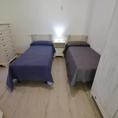 Trilocale Anfora - Zona Mare Con Spazio Esterno, Clima, Posto Auto